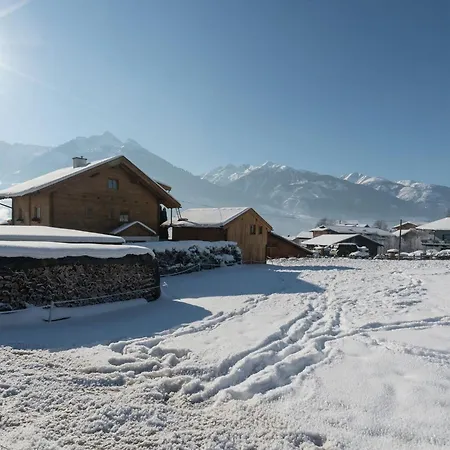 Cosy Near Area Holiday home